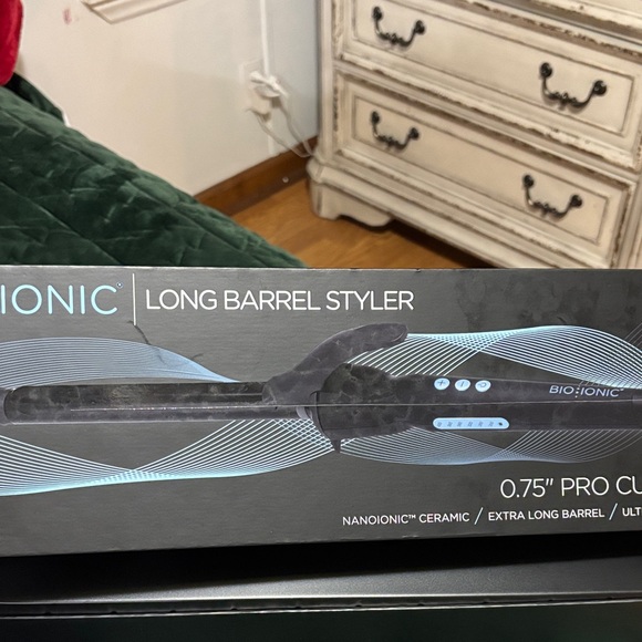 Black Long Barrel Styler